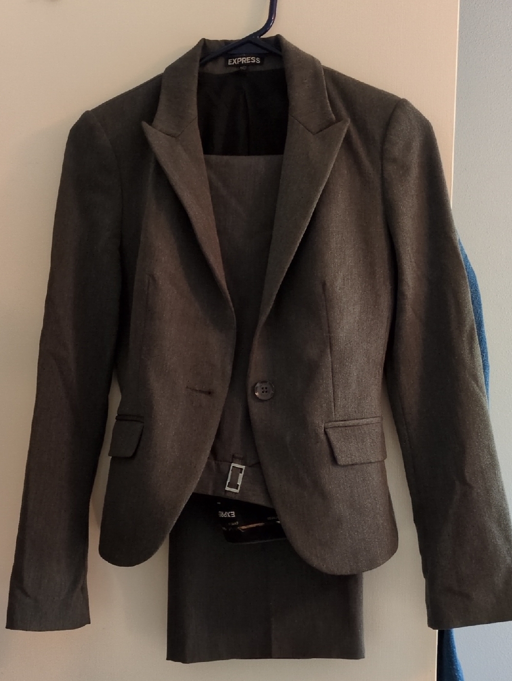 Charcoal Gray Women's Suit - Blazer And Pants